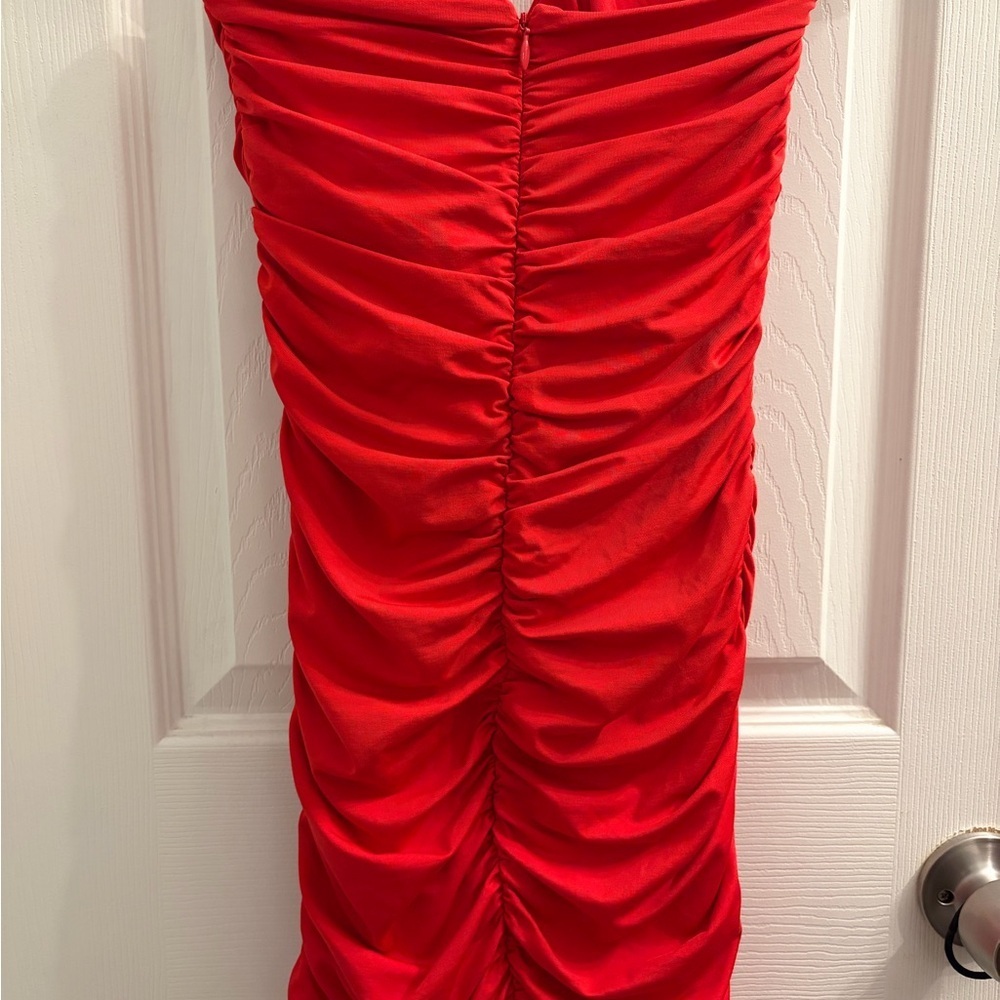 Oh Polly Women’s Red Strapless Ruched Cocktail Party Mini Dress Size 4 - Picture 6 of 9